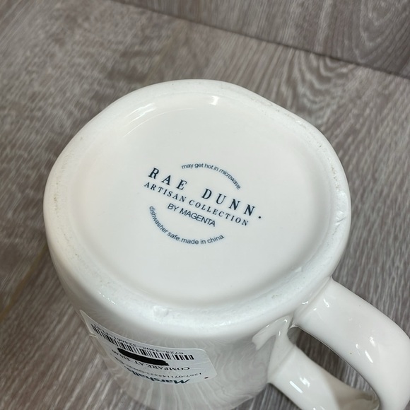 NWT Rae Dunn “MEOW” Ceramic Coffee Tea Mug Red - Picture 7 of 7